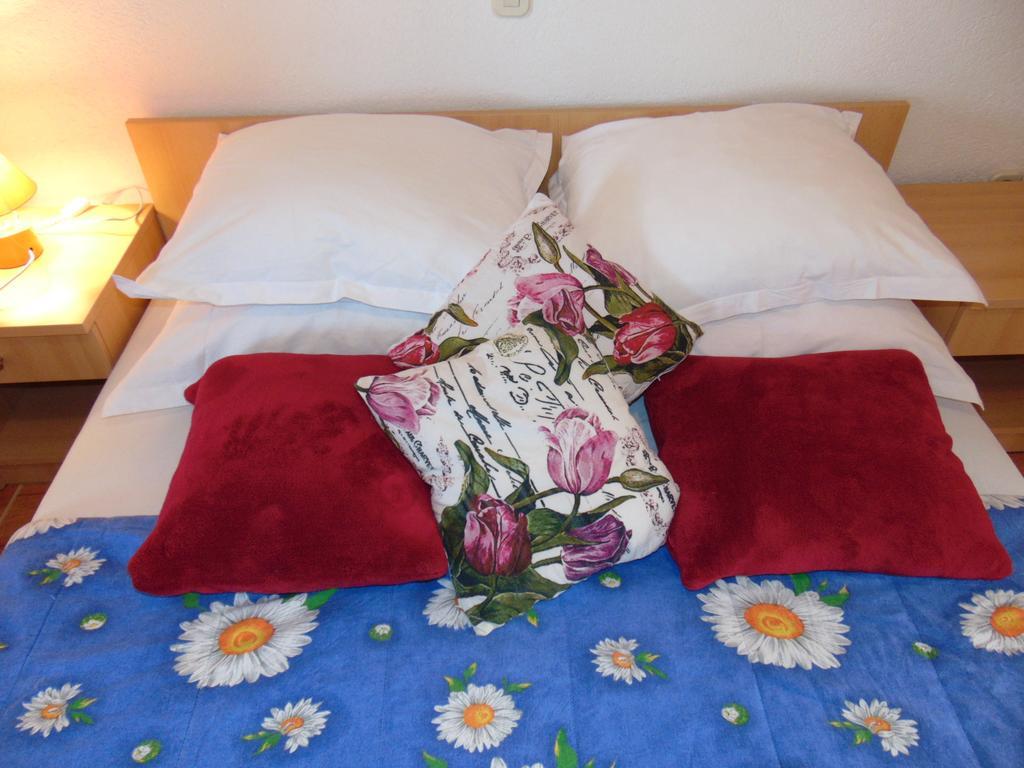 Studios Ravlic Marija Apartment